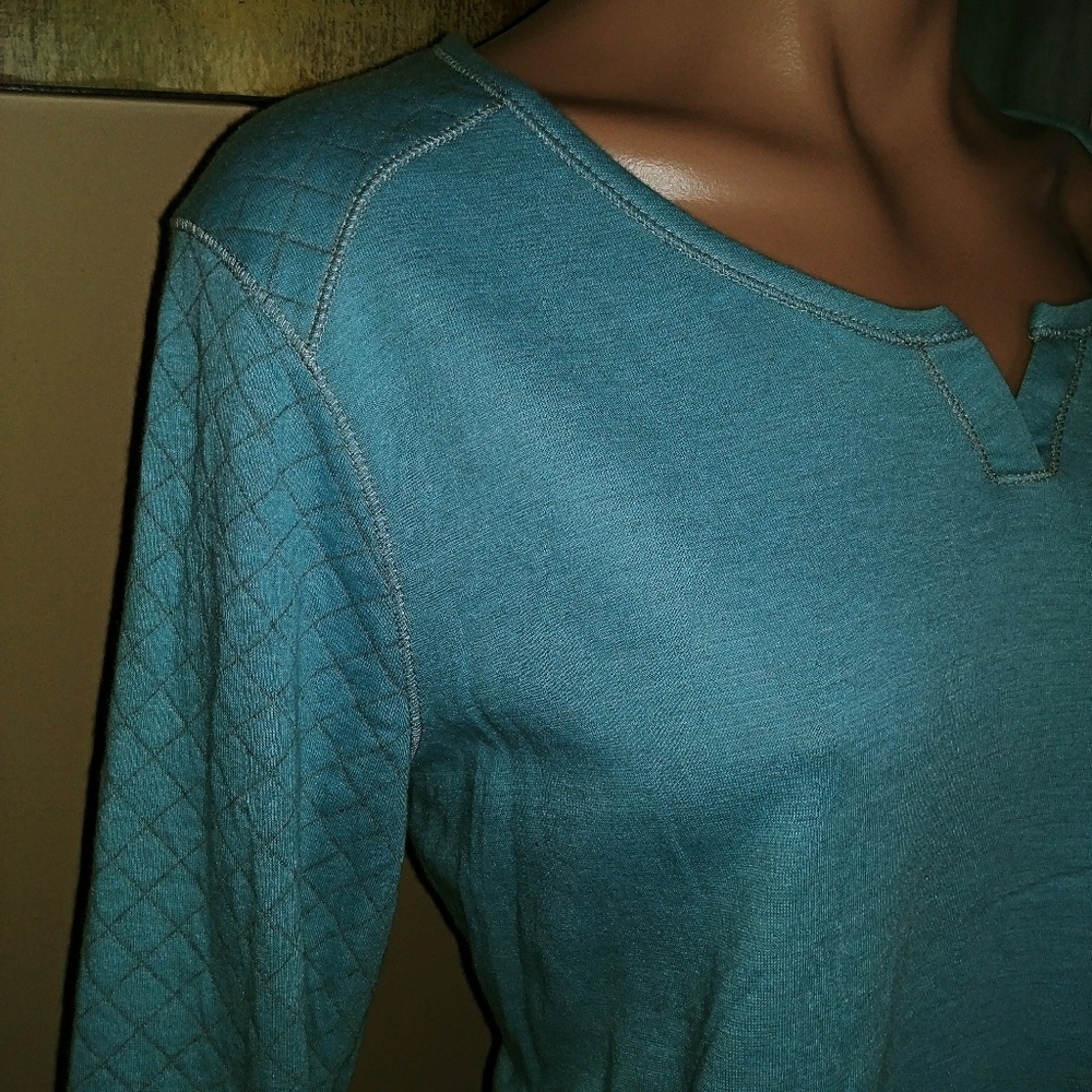 CROFT & BARROW INTIMATES SWEATSHIRT - Picture 3 of 4